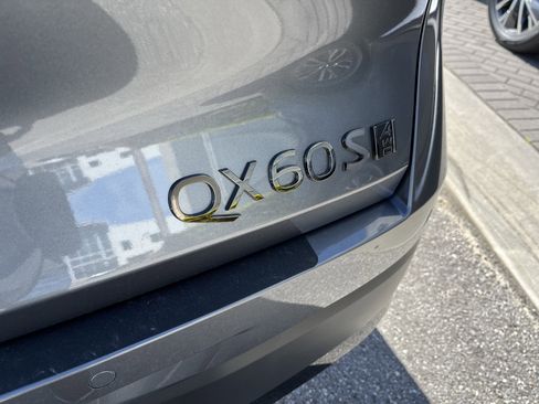 Certified 2026 INFINITI QX60 Sport w/ Dark Cargo Package AWD/4WD image 5
