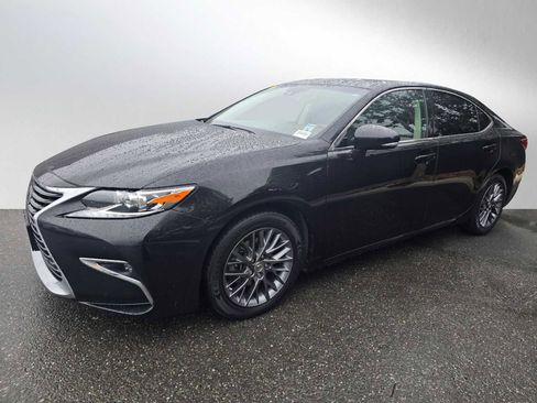 Used 2018 Lexus ES 350 w/ Navigation System Package image 7