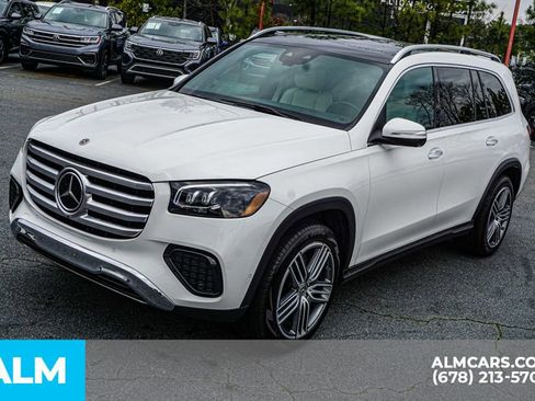 Used 2025 Mercedes-Benz GLS 450 4MATIC image 15