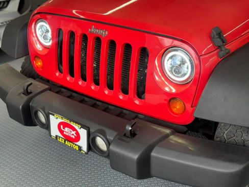 Used 2013 Jeep Wrangler Unlimited Sport image 7