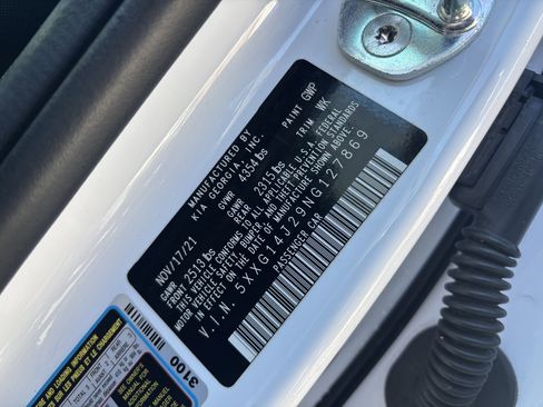 Used 2022 Kia K5 LXS image 31