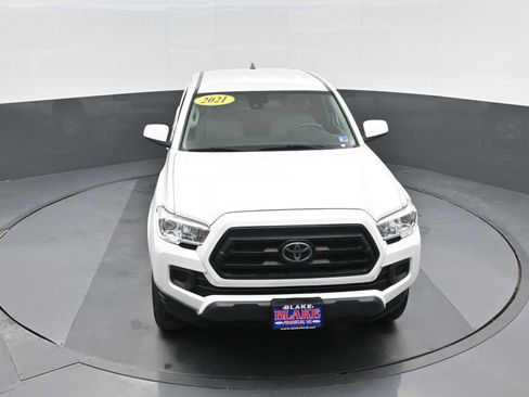 Used 2021 Toyota Tacoma SR image 22