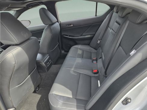 Certified 2024 Lexus IS 300 w/ Comfort Package RWD image 13