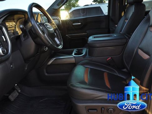 Used 2019 GMC Sierra 1500 AT4 w/ AT4 Premium Package AWD/4WD image 10