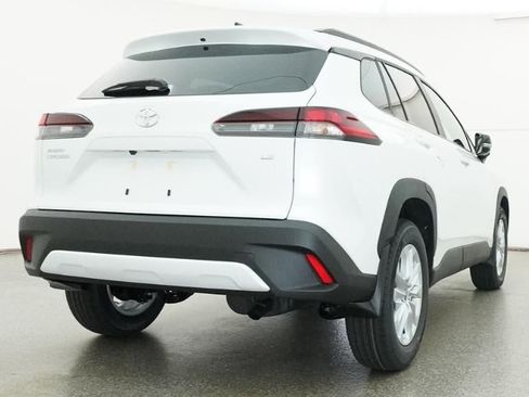 New 2026 Toyota Corolla Cross LE image 57