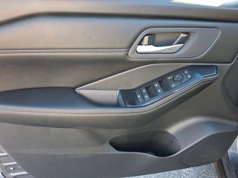 New 2026 Nissan Rogue SV AWD/4WD image 11