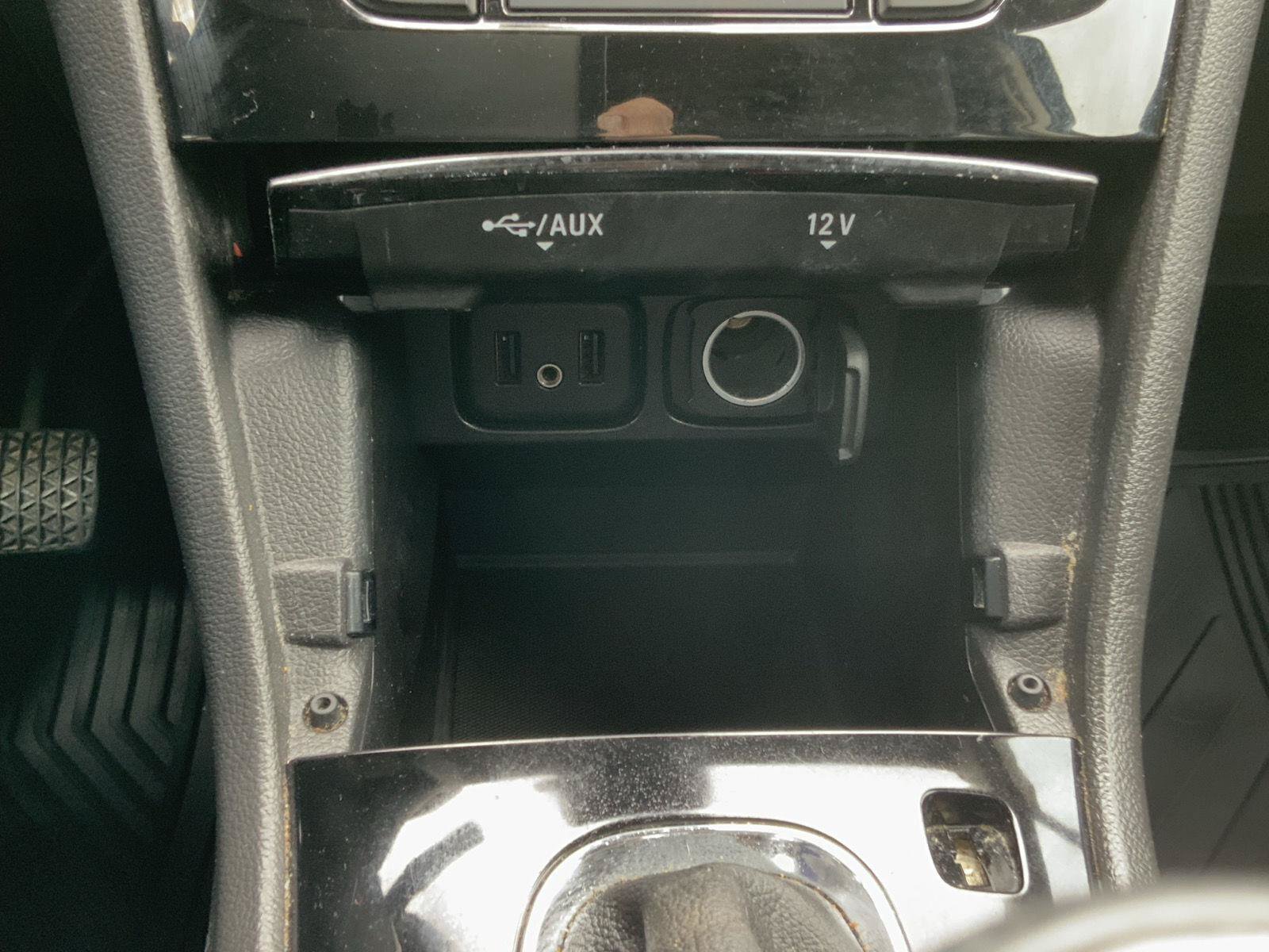 Used 2018 Buick Encore Preferred AWD/4WD image 37