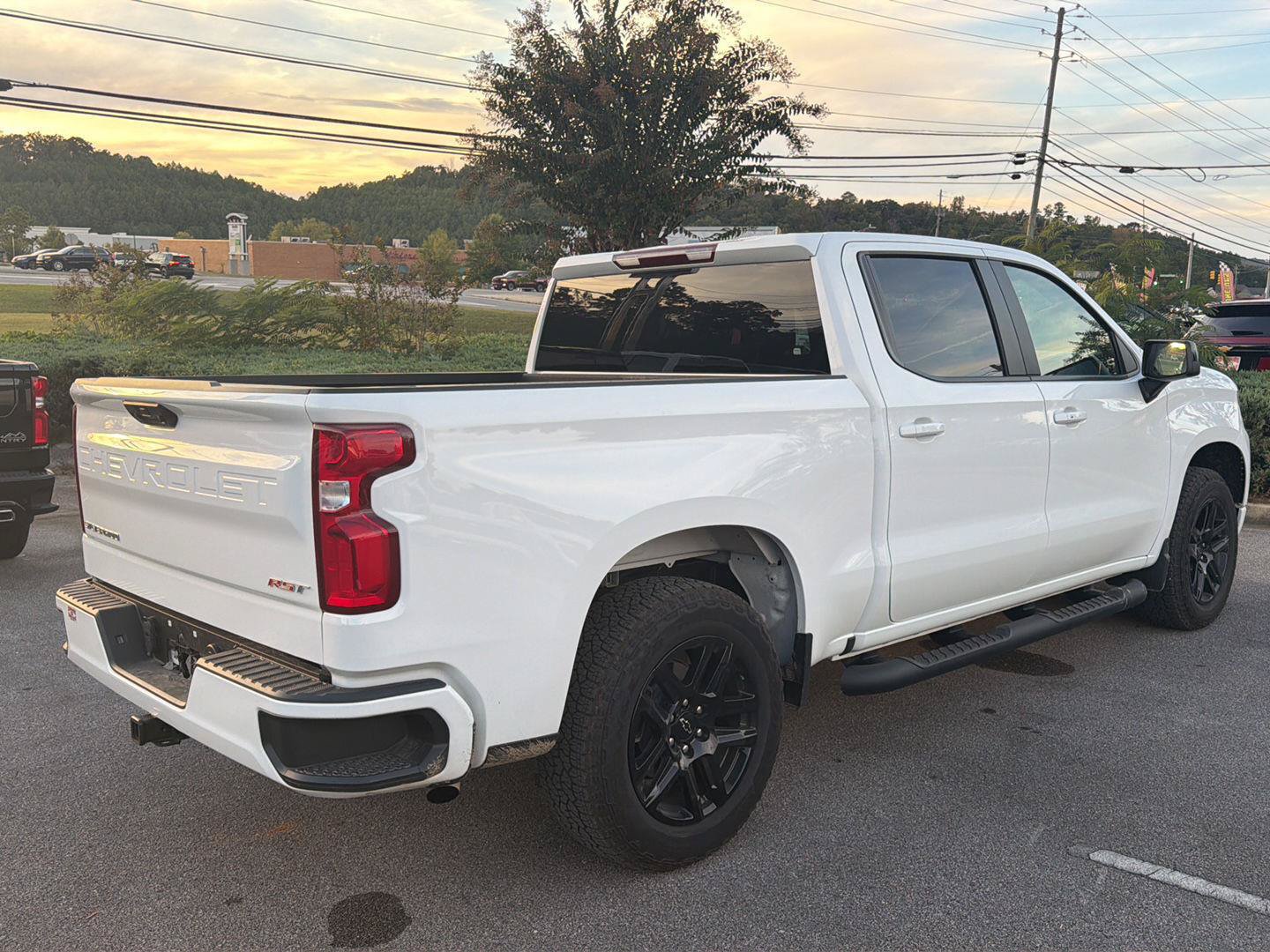 Used 2026 Chevrolet Silverado 1500 RST w/ RST Select Package RWD image 3