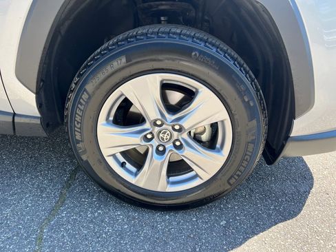 Certified 2025 Toyota RAV4 XLE FWD image 24