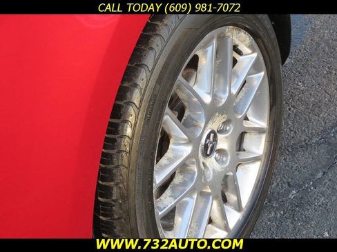 Used 2013 Ford Mustang Premium image 23