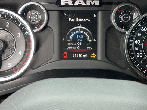 Used 2019 RAM 3500 Big Horn image 30