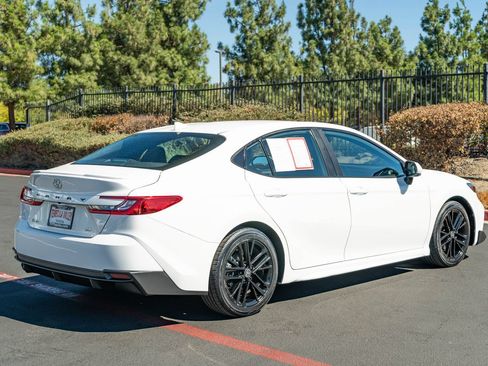 Certified 2025 Toyota Camry SE FWD image 12