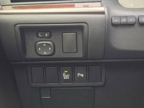 Used 2013 Lexus ES 350 image 17