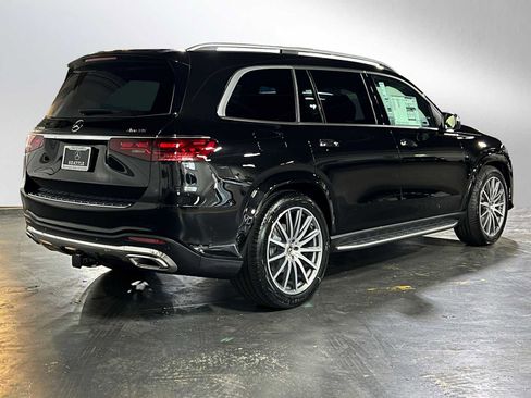 New 2026 Mercedes-Benz GLS 580 4MATIC image 3