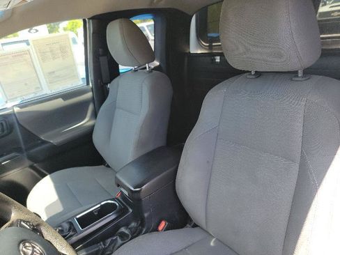 Used 2019 Toyota Tacoma SR RWD image 11
