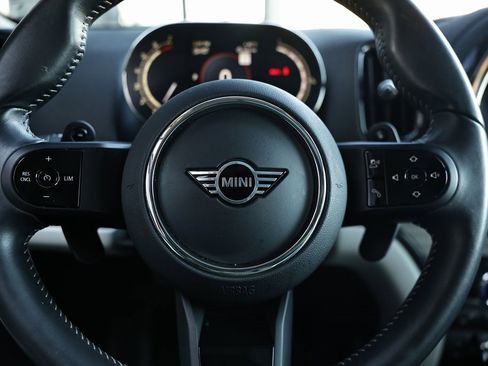 Used 2023 MINI Cooper Countryman S w/ Signature Upholstery Package image 33