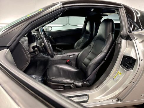 Used 2007 Chevrolet Corvette Coupe RWD image 24