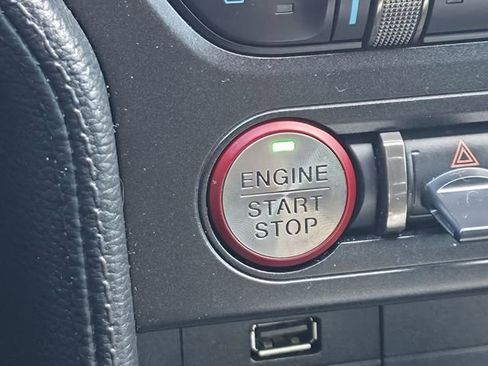 Used 2019 Ford Mustang Shelby GT350 w/ Technology Package image 19