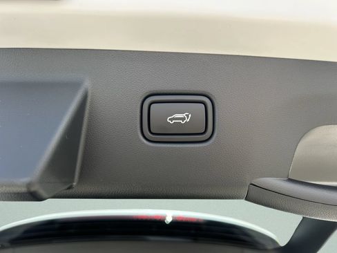 New 2026 Hyundai Tucson Limited AWD/4WD image 16