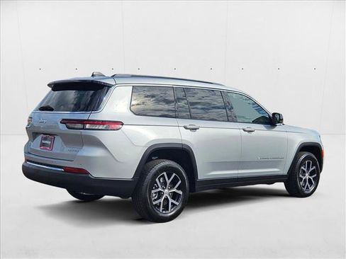 New 2025 Jeep Grand Cherokee L Limited image 2