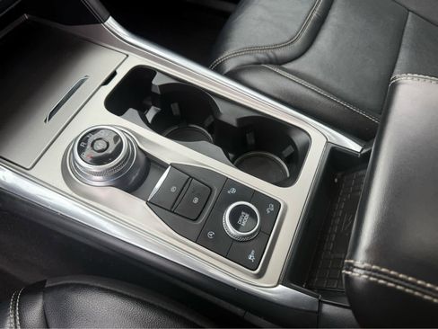 Used 2020 Ford Explorer ST w/ Premium Technology Package image 16