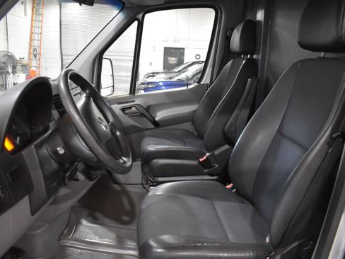 Used 2017 Mercedes-Benz Sprinter 3500 image 16