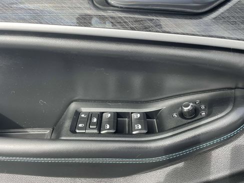 Used 2022 Jeep Grand Cherokee Trailhawk image 18