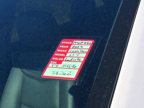 Used 2023 Cadillac XT5 Premium Luxury image 37