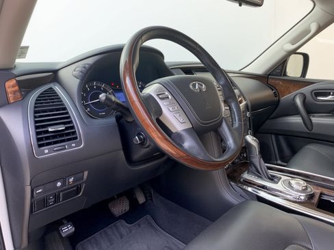 Used 2019 INFINITI QX80 Luxe w/ Proactive Package AWD/4WD image 4