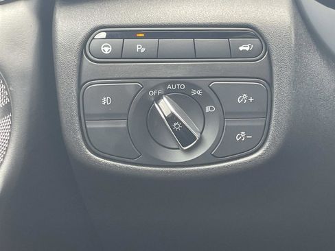 Certified 2025 INFINITI QX50 Sport image 29