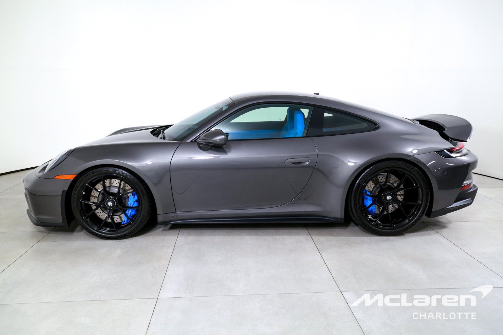 Used 2022 Porsche 911 GT3 RWD image 5