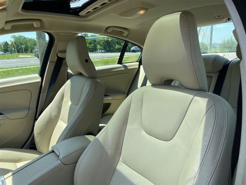 Used 2013 Volvo S60 T5 AWD/4WD image 95