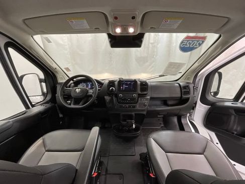 Used 2025 RAM ProMaster 3500 w/ Convenience Group FWD image 16