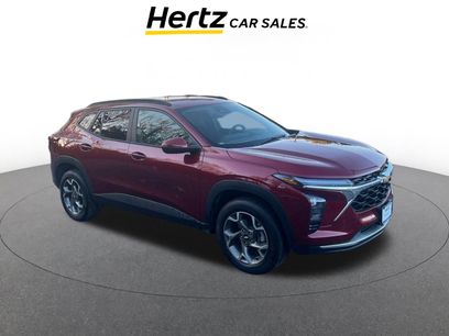 Used 2025 Chevrolet Trax LT