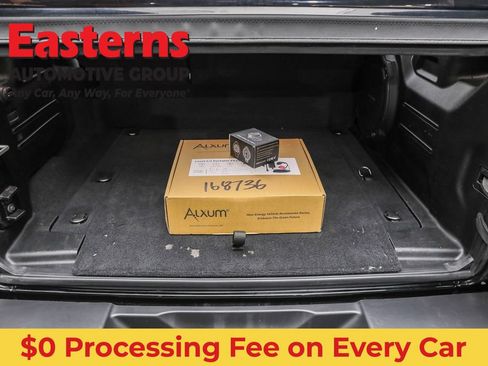 Used 2021 Jeep Wrangler Unlimited Sahara w/ Cold Weather Group AWD/4WD image 9