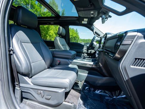 Used 2022 Ford F150 XLT w/ Equipment Group 302A High AWD/4WD image 22