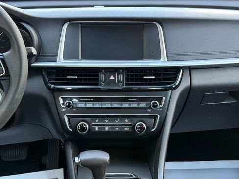 Used 2020 Kia Optima LX FWD image 22
