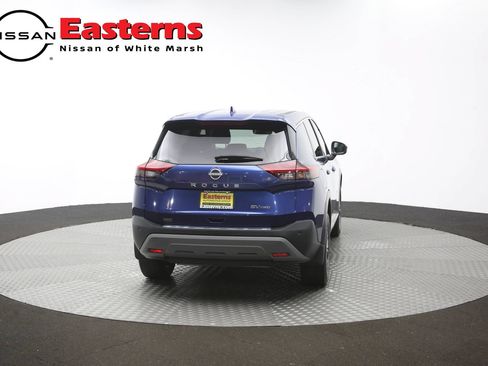 Used 2023 Nissan Rogue SV AWD/4WD image 34