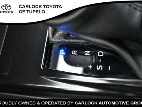 Used 2026 Toyota Camry SE FWD image 32