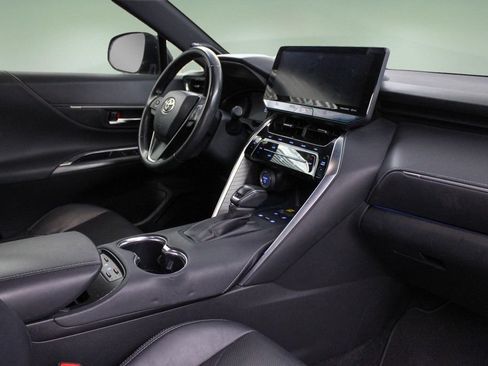 Used 2021 Toyota Venza Limited AWD/4WD image 22