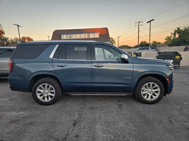 Used 2025 Chevrolet Tahoe Premier RWD image 2