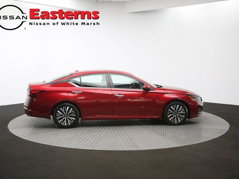 Used 2023 Nissan Altima 2.5 SV w/ SV Premium Package FWD image 43