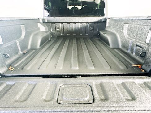 Used 2021 Jeep Gladiator Willys image 26