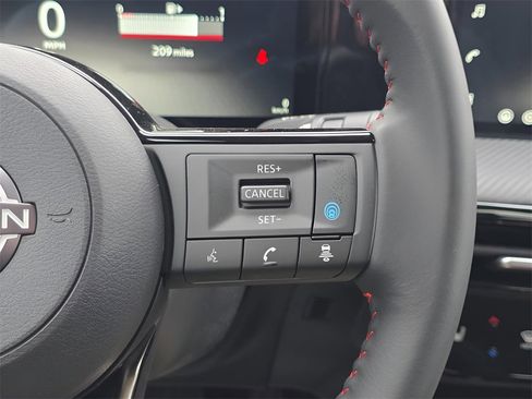 New 2026 Nissan Kicks SR image 20