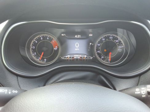 Used 2019 Jeep Cherokee High Altitude AWD/4WD image 14