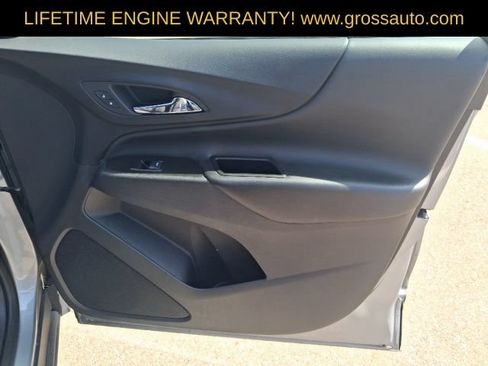 Used 2024 Chevrolet Equinox LT AWD/4WD image 30