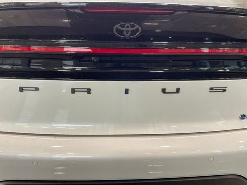 New 2026 Toyota Prius LE image 19