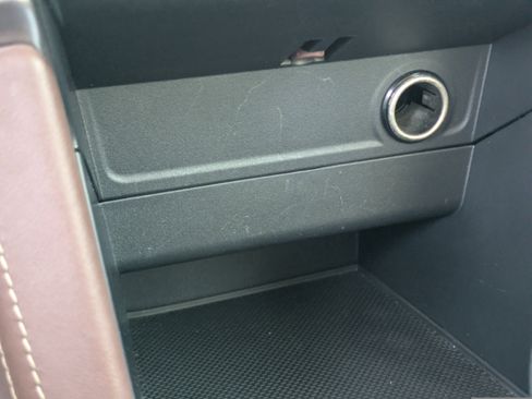 Used 2018 Subaru Forester 2.5i Touring image 31