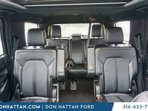 Used 2021 Ford Expedition Limited image 21