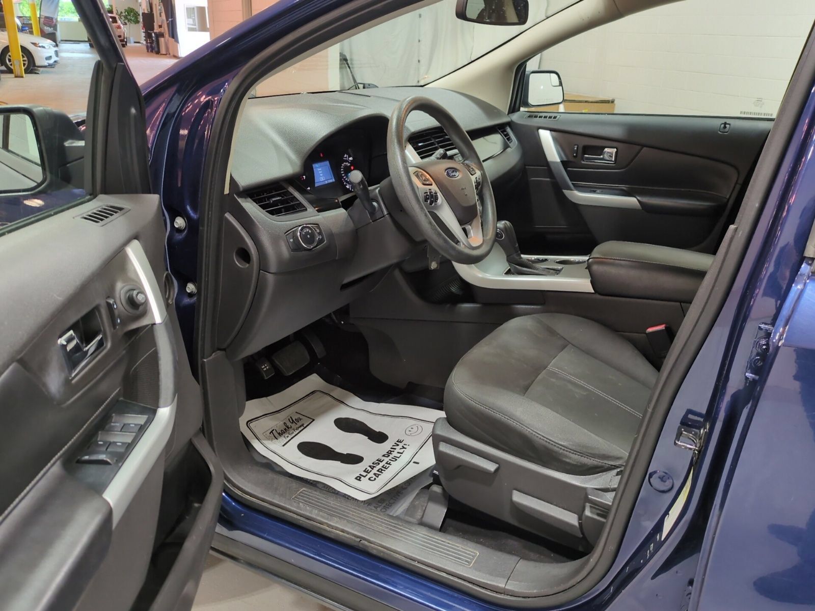 Used 2012 Ford Edge SE FWD image 15